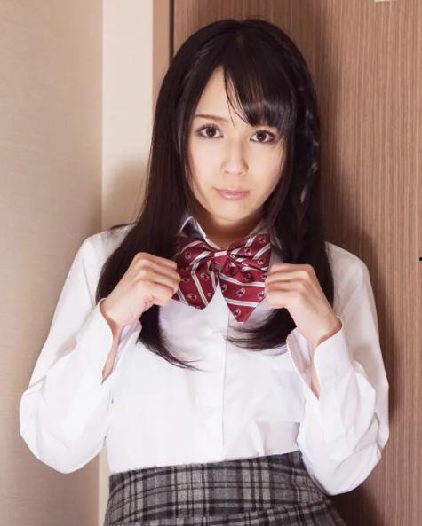 佳苗瑠华电影在线观看,在线观看，沉浸式体验日本青春魅力  第1张